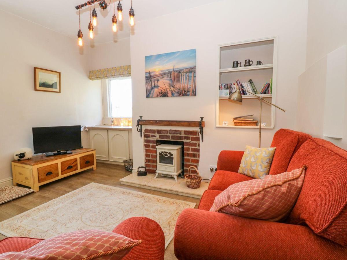 Charming 2 Bed House Near Rhoscolyn Discounts For Holyhead Exterior foto